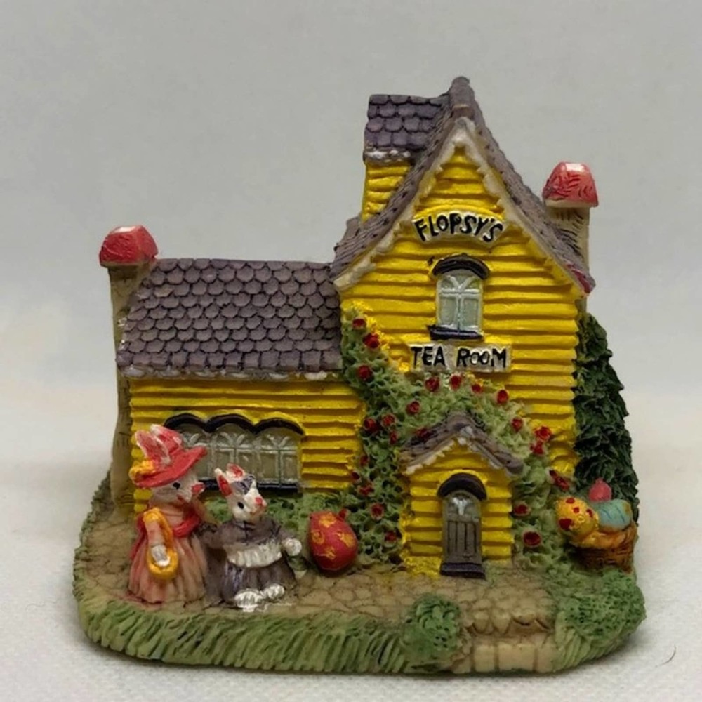 "THE BUNNY FAMILY VILLAGE"- Flopsy's Tea Room EH07 - 1995 Dillard's/RETIRED